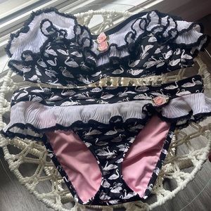 Betsey Johnson Swan Lake Bikini with Removable Strap, Size Large